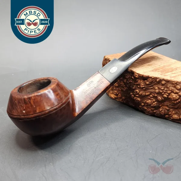 GBD International 58410, Bent Bulldog, Estate (Pre-1980) [SOLD OUT]