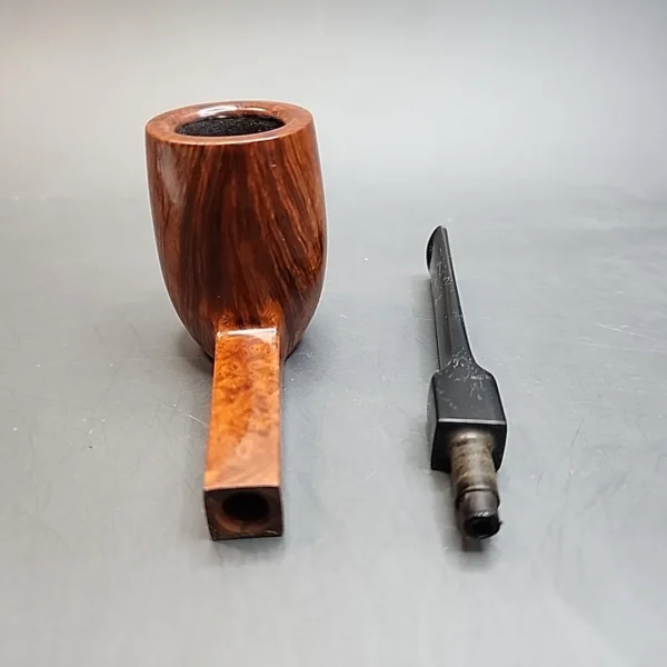 Comoy's Selected Straight Grain 290 Giant, London Made, Estate [SOLD OUT] - Image 11