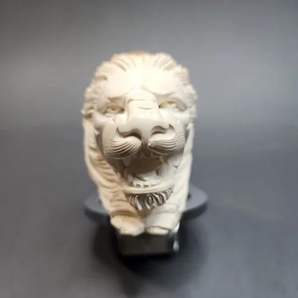 Vintage Lion Block Meerschaum Pipe [SOLD OUT] - Image 4
