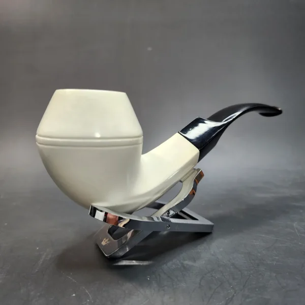 MBSD Meerschaum Deluxe Bent Bulldog, Block Meerschaum, 9mm [SOLD OUT] - Image 6