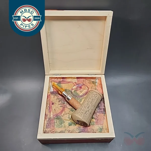 Yiannos Kokkinos, Limited Edition Poker Sitter, Cyprus (10 of 17) [SOLD OUT] - Image 3