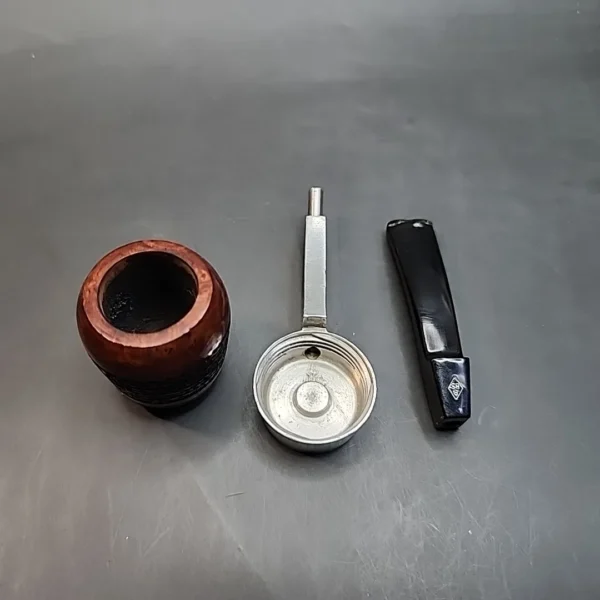 BBB Peacemaker 5, Metal & Briar Estate Briar Pipe, English Estates [SOLD OUT] - Image 9