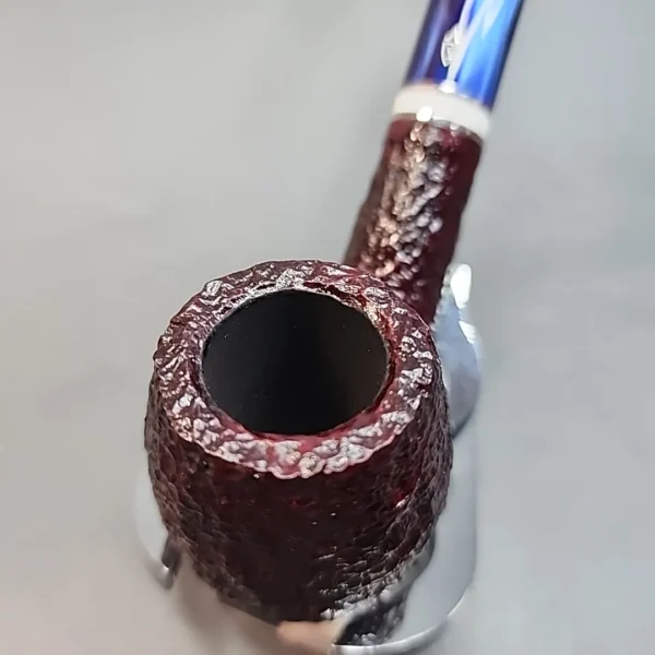 Savinelli 2023 Saint Nicholas 602, Sandblasted Bent Billiard, 6mm [SOLD OUT] - Image 6