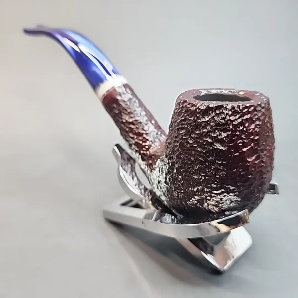 Savinelli 2023 Saint Nicholas 602, Sandblasted Bent Billiard, 6mm [SOLD OUT] - Image 7