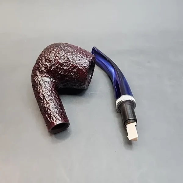 Savinelli 2023 Saint Nicholas 602, Sandblasted Bent Billiard, 6mm [SOLD OUT] - Image 10