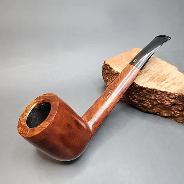 Savinelli Extra 814 KS, Slightly Bent Billiard Briar Pipe, Italian Estates [SOLD OUT] - Image 3