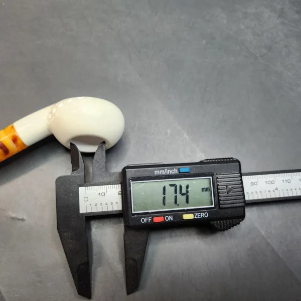 Ultralight Bent Squat Tomato Block Meerschaum Pipe, Fitted Case [SOLD OUT] - Image 10