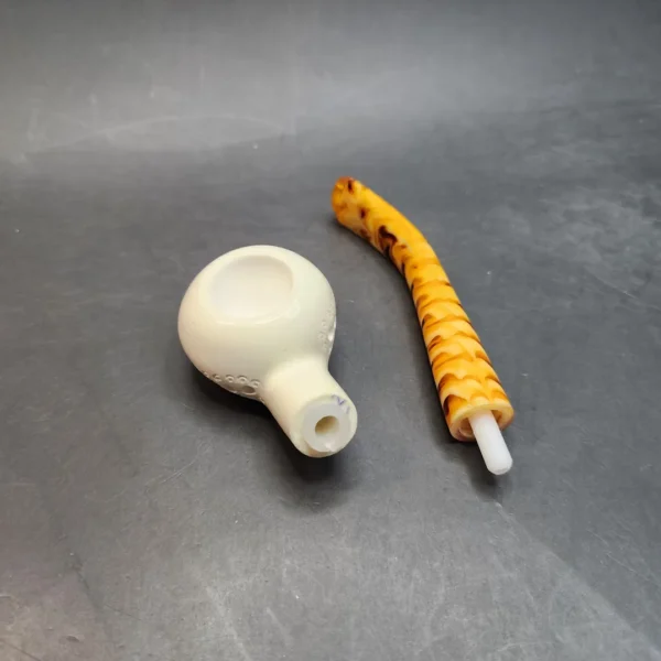 Ultralight Bent Squat Tomato Block Meerschaum Pipe, Fitted Case [SOLD OUT] - Image 11