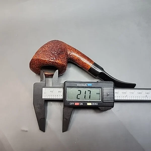 Stanwell Golden Danish 19, Sandblasted Dublin Estate Briar Pipe,  Danish Estates [SOLD OUT] - Image 11