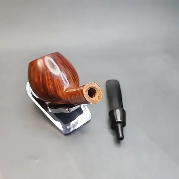 WO Larsen 2, Smooth Bent Apple Estate Briar Pipe, Danish Estates (Straight Grain) [SOLD OUT] - Image 13