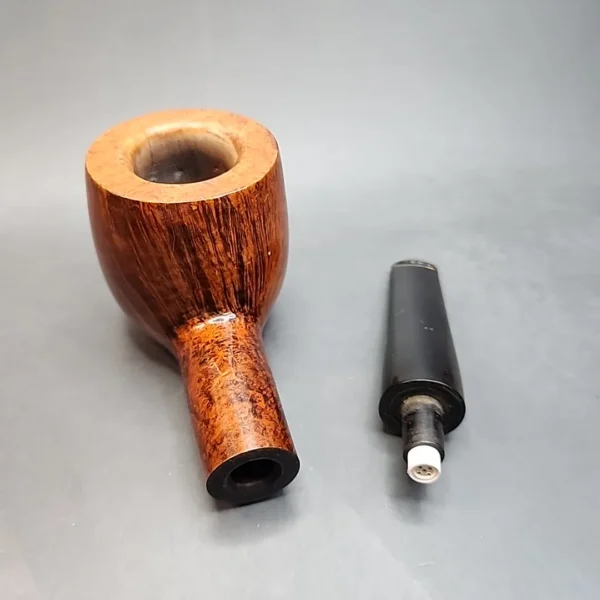 Bari Wiking, Smooth Straight Pot Briar Pipe, 9mm, Danish Estates [SOLD OUT] - Image 13
