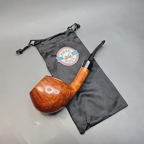 WO Larsen 2, Smooth Bent Apple Estate Briar Pipe, Danish Estates (Straight Grain) [SOLD OUT] - Image 14