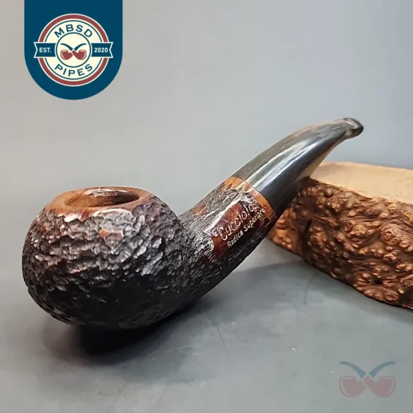 Cucciola Rusticated Bent Author, Horn Stem Estate Briar Pipe [SOLD OUT]
