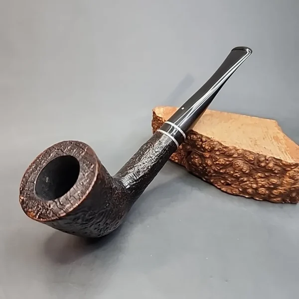 1985 Dunhill Shell 5105 F, Straight Sandblasted Dublin Estate Briar Pipe, 6mm [SOLD OUT] - Image 3
