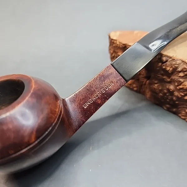Smokers Den Matt Grain 7, Bent Bulldog Estate Briar Pipe [SOLD OUT] - Image 3