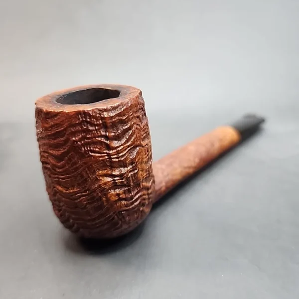 Reuben Era Charatan's Make 402, Sandblasted Canadian Briar Pipe, English Estates [SOLD OUT] - Image 3