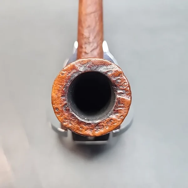 Reuben Era Charatan's Make 402, Sandblasted Canadian Briar Pipe, English Estates [SOLD OUT] - Image 4