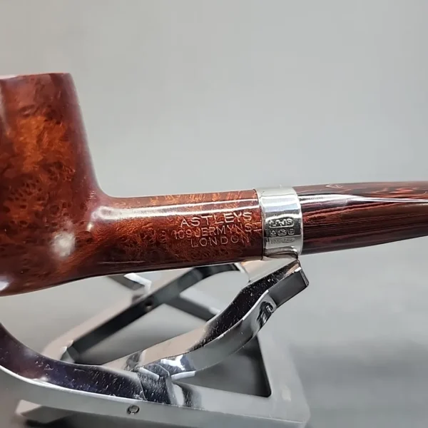 Astleys of London, Les Wood Smooth Pot Estate Briar Pipe, Unsmoked [SOLD OUT] - Image 5