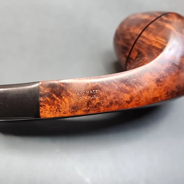 Bari Wiking, Handmade Bent Bulldog Estate Briar Pipe, Danish Estates [SOLD OUT] - Image 10
