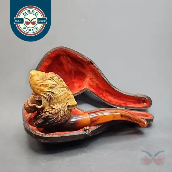 Antique Lion Estate Block Meerschaum Pipe
