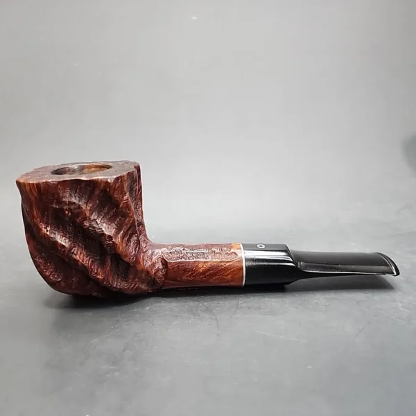 Kaywoodie Handmade Rusticated Panel Estate Briar Pipe, 4 Hole [SOLD OUT] - Image 3