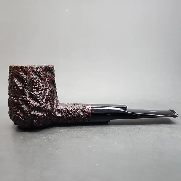 Caminetto Business 101 KS, Rusticated Brandy Estate Briar Pipe [SOLD OUT] - Image 3
