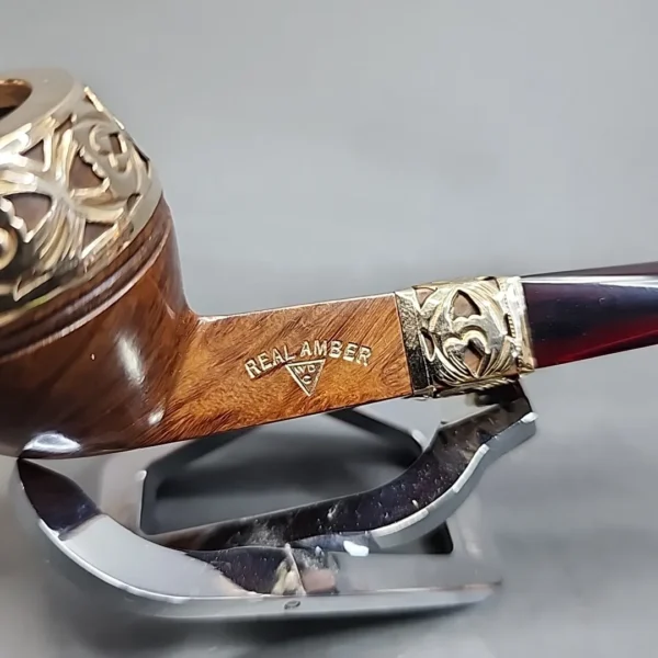 WDC Real Amber, Gold Mounted Bulldog Estate Briar Pipe [SOLD OUT] - Image 4