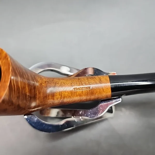 Comoy's Tradition 87, Smooth Zulu Estate Briar Pipe, Unsmoked [SOLD OUT] - Image 4