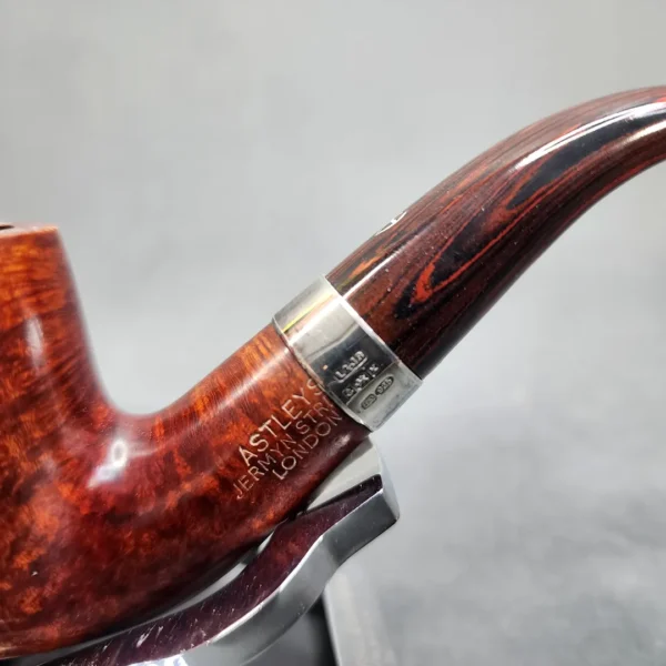 Les Wood Astleys of London Estate Briar Pipe, Unsmoked [SOLD OUT] - Image 5