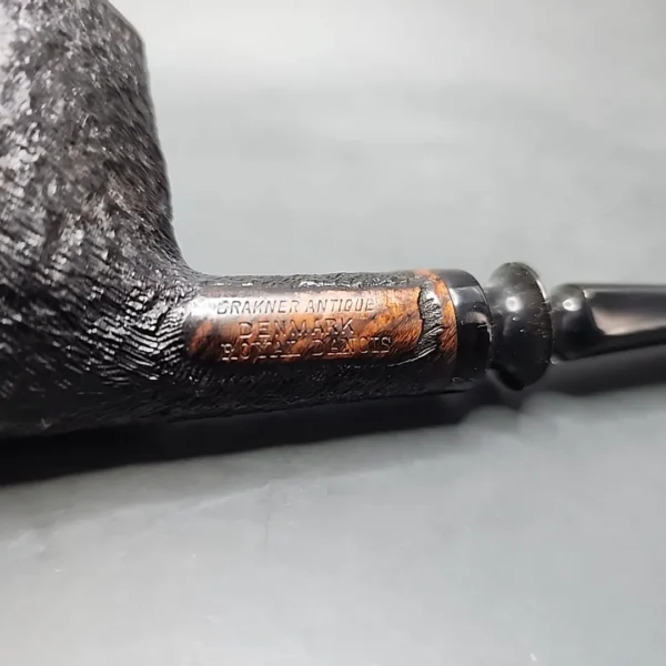 Brakner Antique Royal Danois 813, Sandblasted Estate Briar Pipe [SOLD OUT] - Image 9