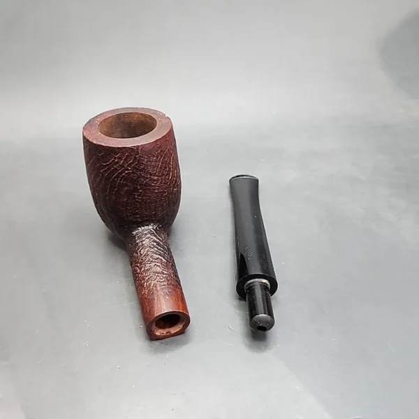 GBD Sablee Standard 135, Sandblasted Billiard Estate Briar Pipe [SOLD OUT] - Image 11