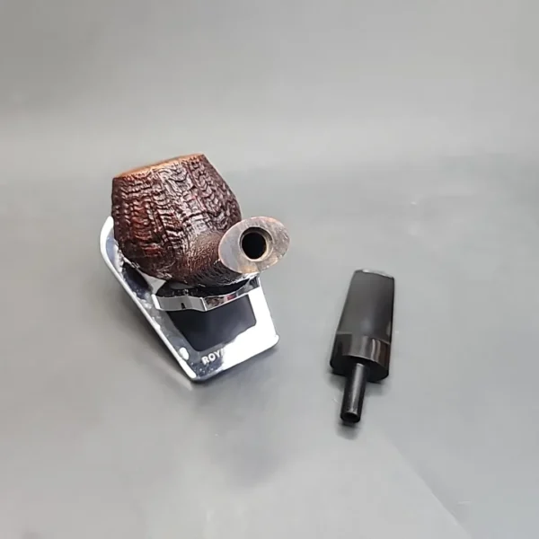 Tom Eltang Sandblasted Bent Pot Estate Briar Pipe, Danish Estates [SOLD OUT] - Image 12