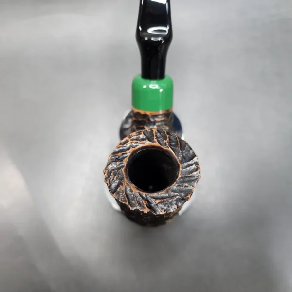 Peterson Saint Patrick's Day 2024 Rusticated XL315 Briar Pipe, P-Lip [SOLD OUT] - Image 5