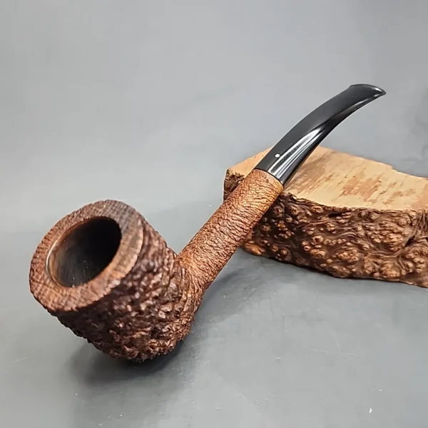 Savinelli Punto Oro Corallo 8010 KS, Rusticated Bent Billiard Estate Briar Pipe [SOLD OUT] - Image 3