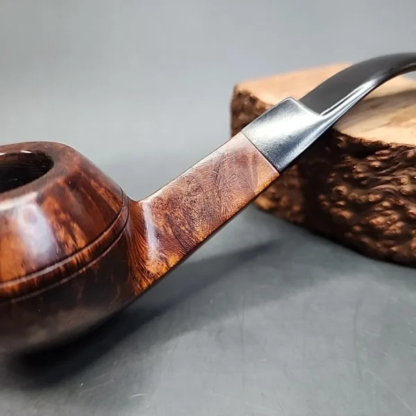 GBD Speciale Standard Smooth Bent Bulldog Estate Briar Pipe [SOLD OUT] - Image 4