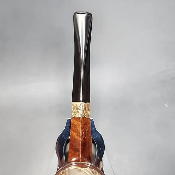 G.F.B. Gold Mounted Smooth Bulldog Estate Briar Pipe [SOLD OUT] - Image 6