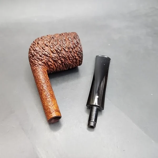 Savinelli Punto Oro Corallo 8010 KS, Rusticated Bent Billiard Estate Briar Pipe [SOLD OUT] - Image 13