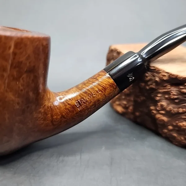 Stanwell Bench Made Peewit 54, Reg Era Smooth Estate Briar Pipe, Danish Estates [SOLD OUT] - Image 3