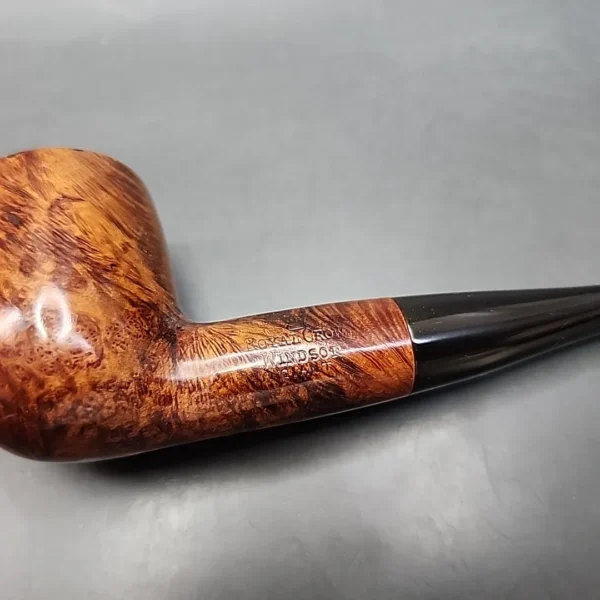 Royal Crown Windsor Giant Chubby Straight Pot Estate Briar Pipe [SOLD OUT] - Image 3
