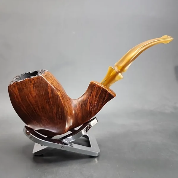 Bari Handmade Smooth Bent Freehand Estate Briar Pipe [SOLD OUT] - Image 3