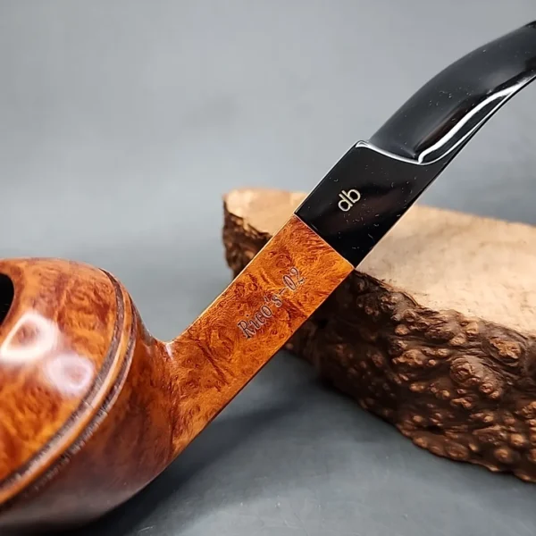 Design Berlin Rico's-02 Smooth Bent Bulldog, Estate Briar Pipe, Unsmoked, 9mm [SOLD OUT] - Image 3