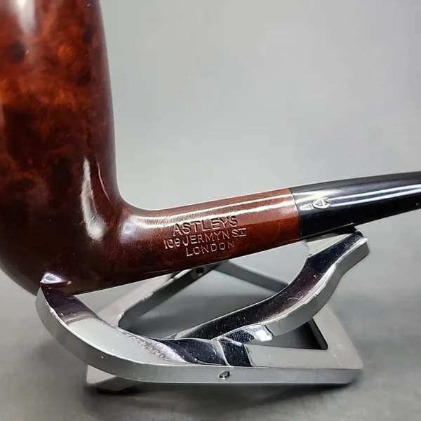Astleys of London Smooth Stack Estate Briar Pipe - Image 4