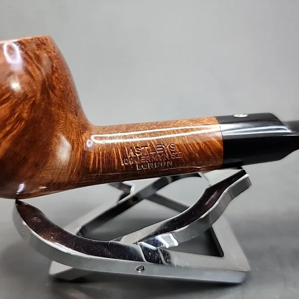 Astleys of London Smooth Straight Apple Estate Briar Pipe [SOLD OUT] - Image 6