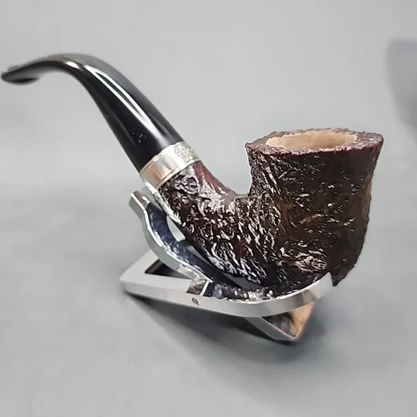 Peterson 2023 Christmas 05 Bent Dublin Estate Briar Pipe - Image 8