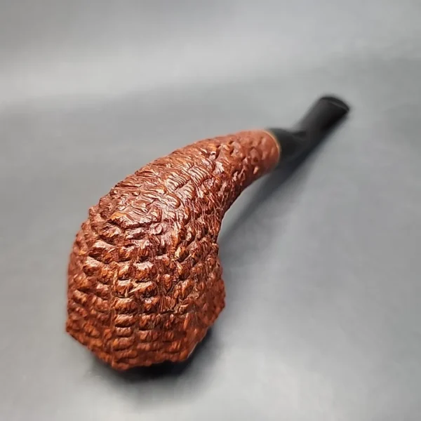 BBB Bolder Grain 10 Rusticated Estate Briar Pipe, Unsmoked [SOLD OUT] - Image 11