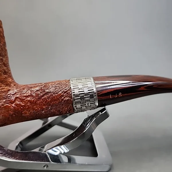 Ferndown Antique Bark 2 Star Panel Dublin, Estate Briar Pipe, English Estates [SOLD OUT] - Image 4