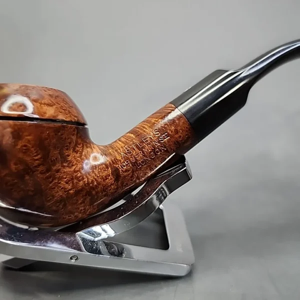 Astleys of London Smooth Bent Rhodesian Estate Briar Pipe, English Estates [SOLD OUT] - Image 5
