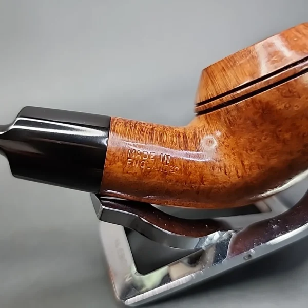 1980 Dunhill Root Briar 42083 Smooth Bent Rhodesian Estate Briar Pipe [SOLD OUT] - Image 10