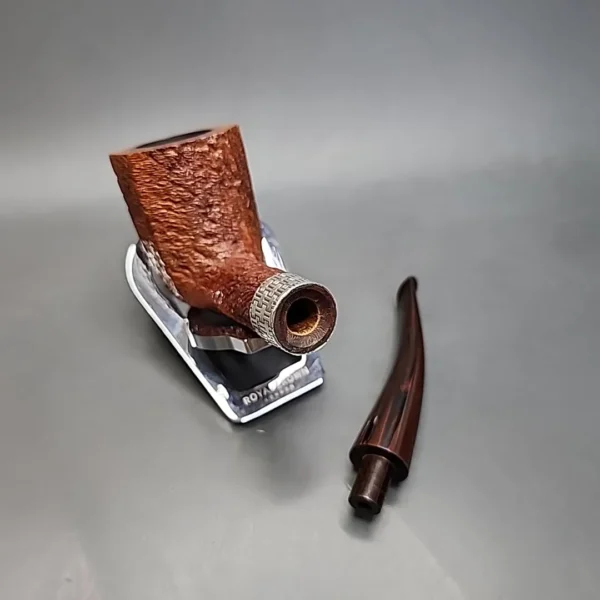 Ferndown Antique Bark 2 Star Panel Dublin, Estate Briar Pipe, English Estates [SOLD OUT] - Image 13
