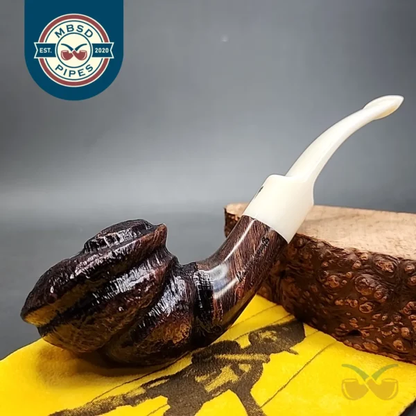 Mastro Geppetto Spiral Carved Horn Estate Briar Pipe, Unsmoked